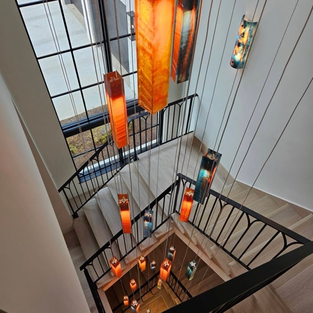 Artistic art glass chandelier – sculptural bespoke design