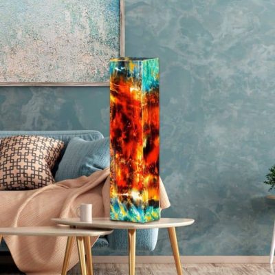 Artistic table lamp